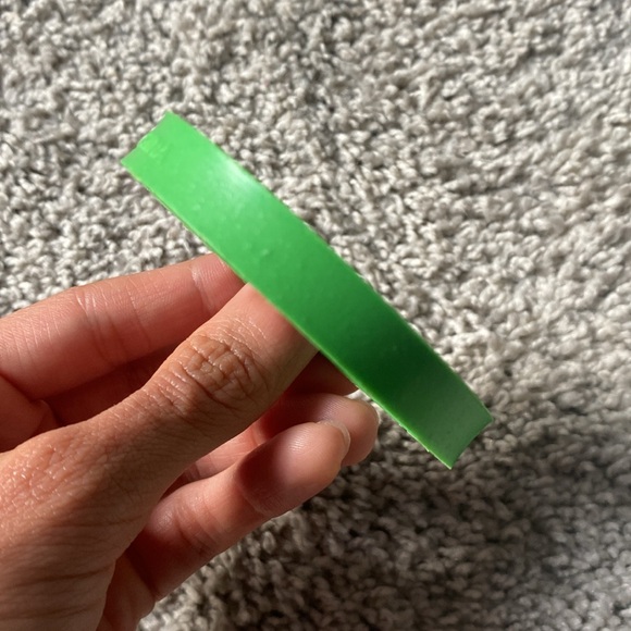 Green “Spoiled” silicone band - Picture 14 of 17